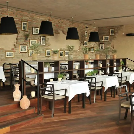 Luxury Space At The Address In