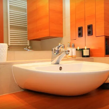 Luxury Space At The Address In * براتسيلافا
